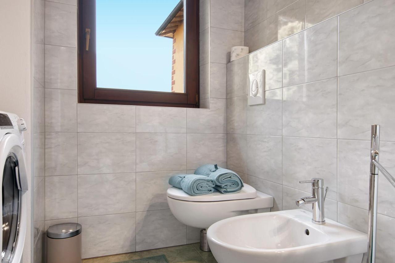 Fogazzaro Lake View Apartment Oria  Esterno foto