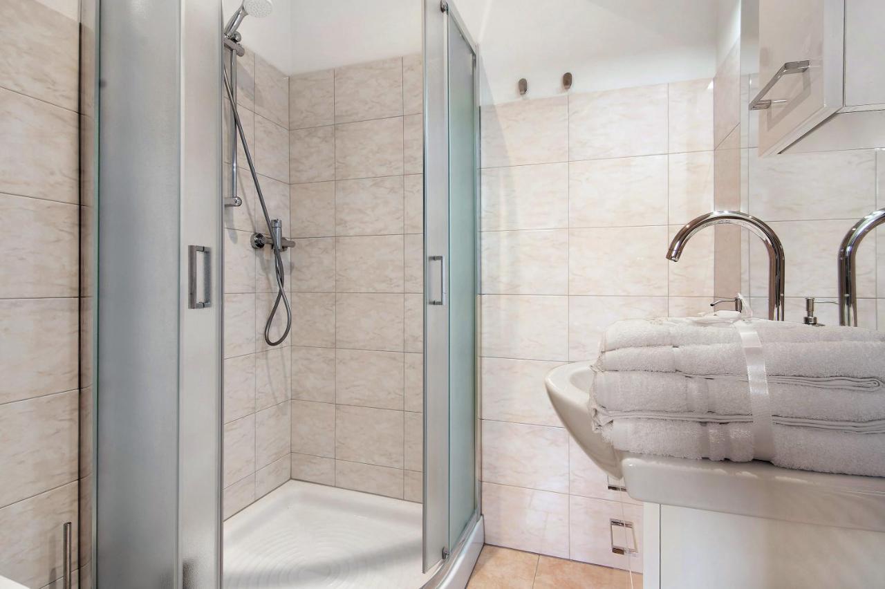 Fogazzaro Lake View Apartment Oria  Esterno foto